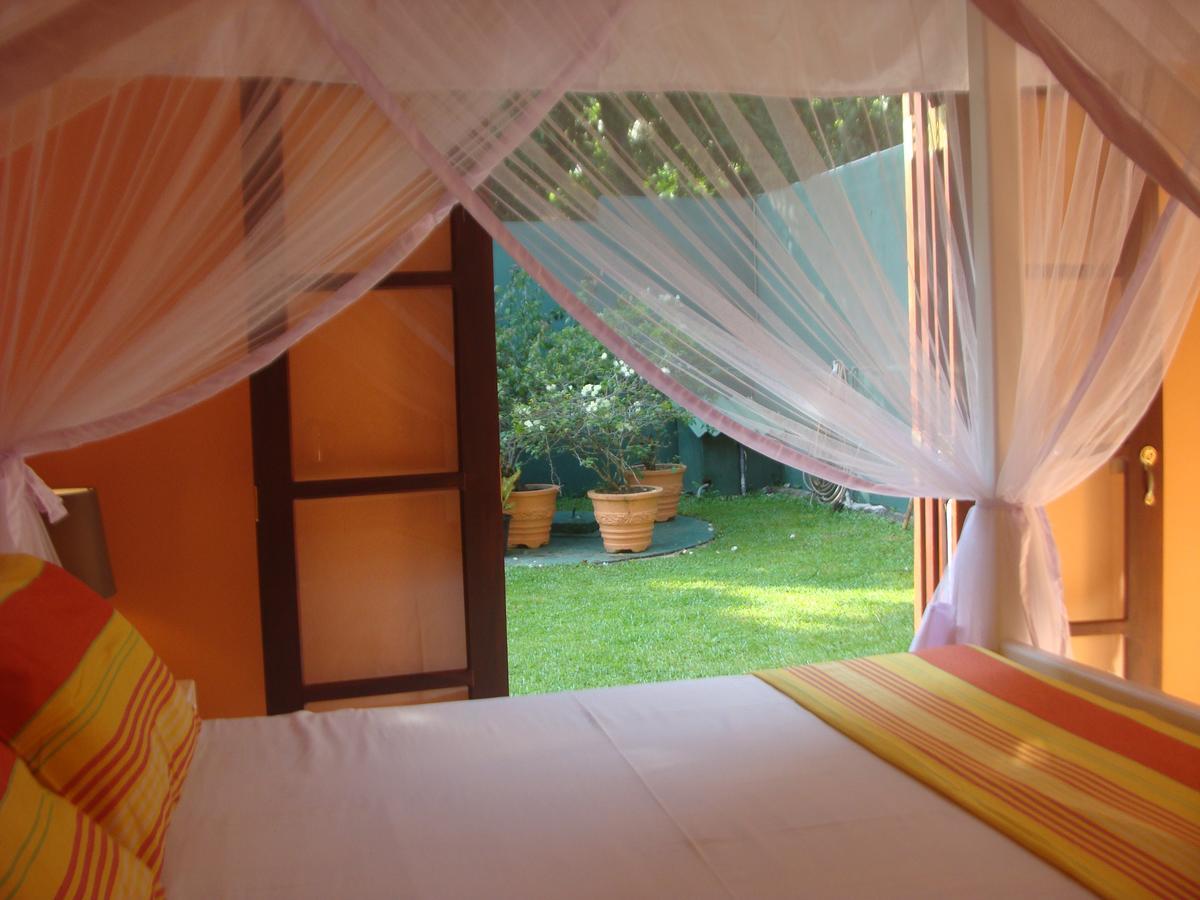 Jacks Bed And Breakfast Talpe Exterior photo
