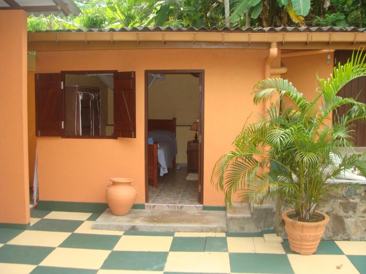 Jacks Bed And Breakfast Talpe Exterior photo