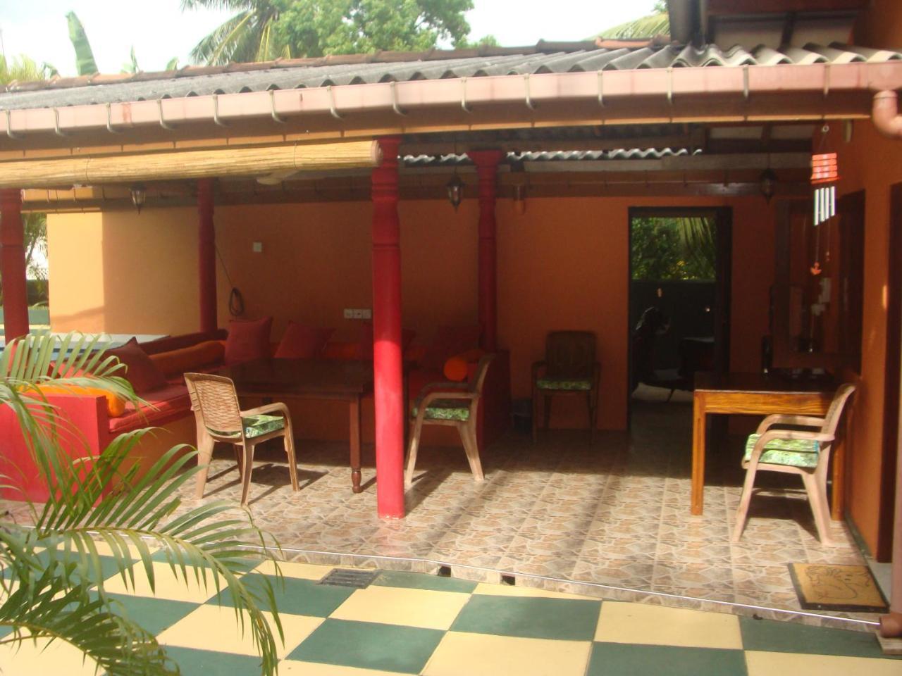 Jacks Bed And Breakfast Talpe Exterior photo